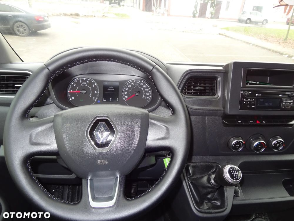 Renault Master Skrzynia 4,0m 2021r - 6