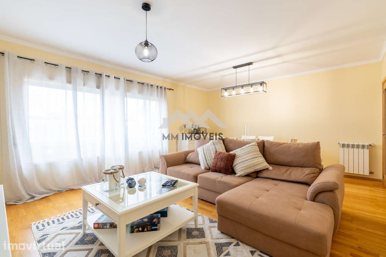 Apartamento T2 | Arrendamento | Rio Tinto | Metro | Lugar de Garagem - Grande imagem: 4/34