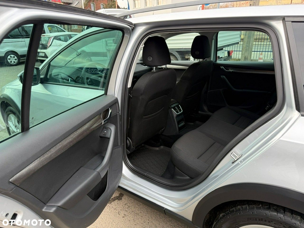 Skoda Octavia 2.0 TDI (Green tec) 4x4 Ambition - 20