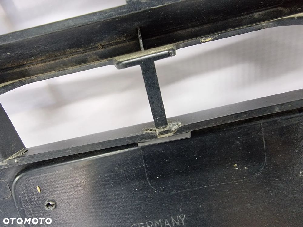 AUDI A4 B8 8K0 07-11 ATRAPA / GRILL PRZEDNI PRZÓD , NR 8K0853651 , NR AUKCJI GR99 - 17