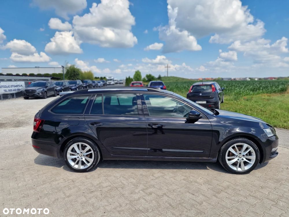 Skoda Octavia 2.0 TDI Sport Edition - 8