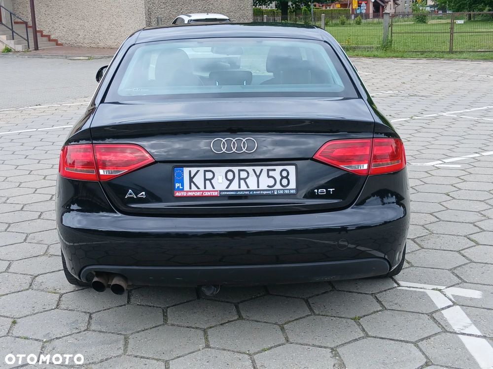 Audi A4 Limousine - 21