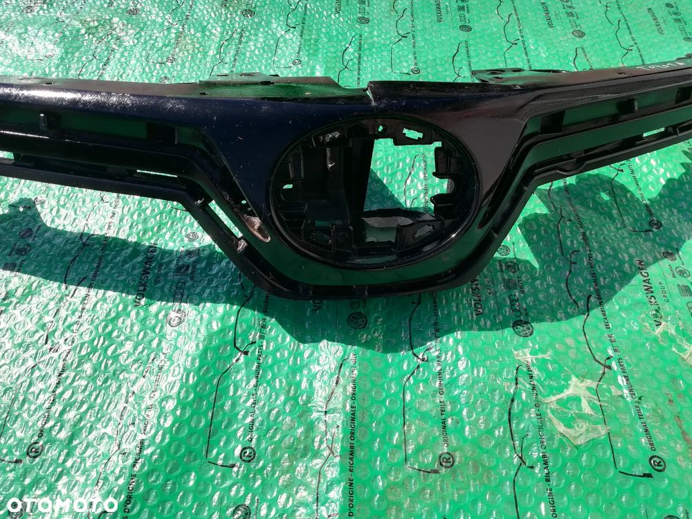GRILL, ATRAPA, WZMOCNIENIE TOYOTA COROLLA E21 2019r. 53111-02C90 - 2