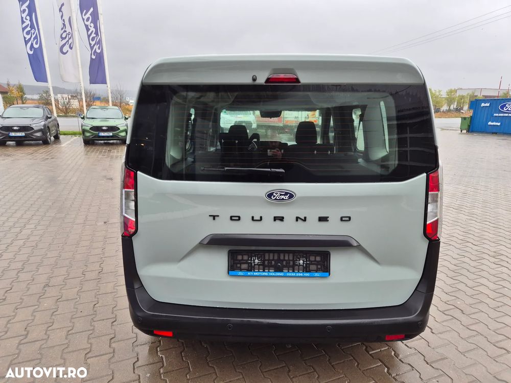 Ford Tourneo Courier - 4