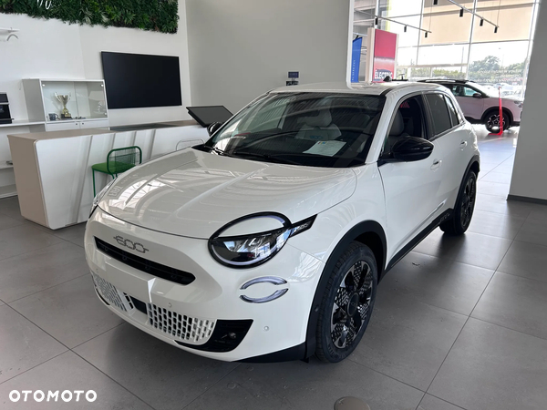 Fiat 600 1.2 Turbo Hybrid La Prima eDCT