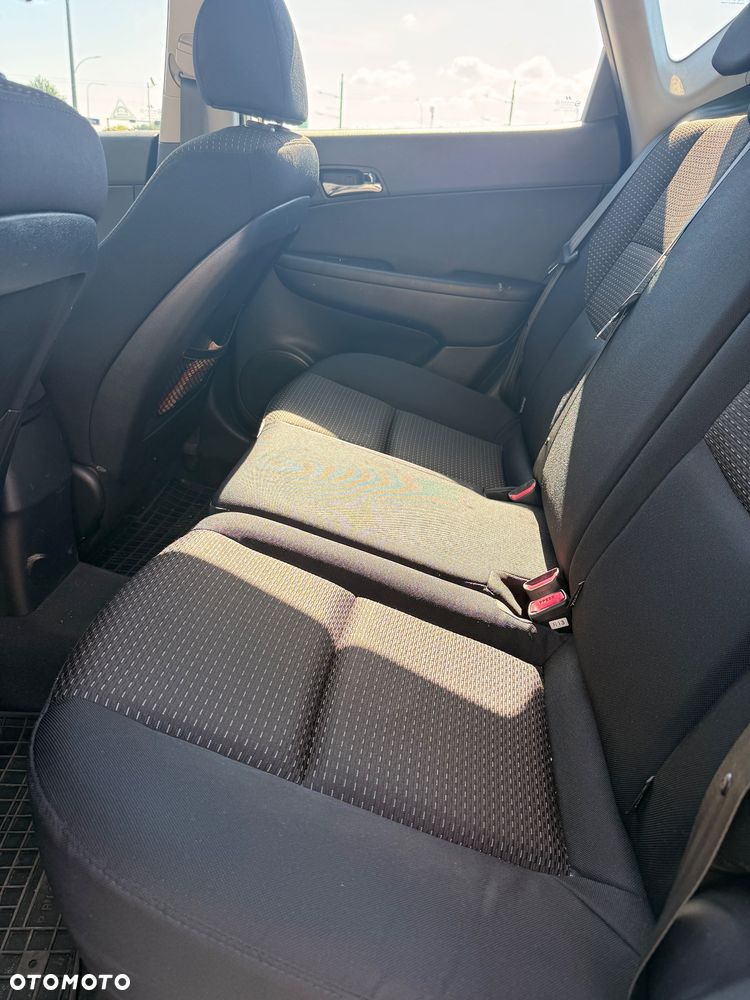 Hyundai i30 1.6 Comfort - 8