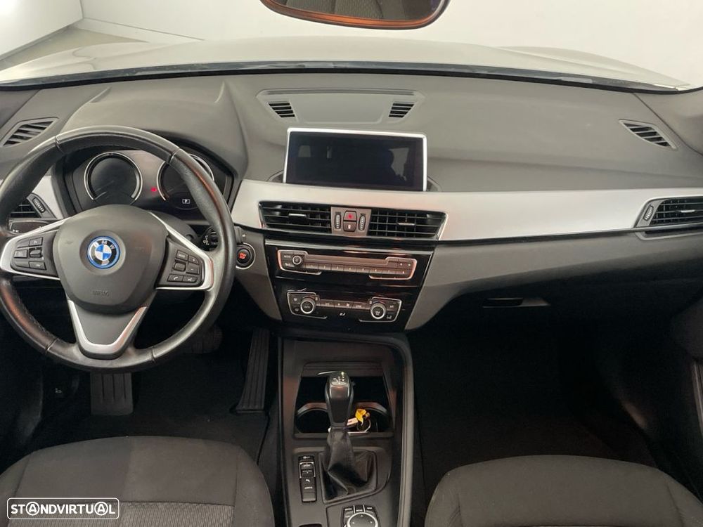 BMW X1 25 e xDrive Line Sport - 10