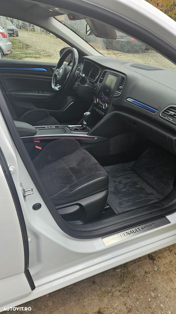 Renault Megane ENERGY dCi EDC GT - 13