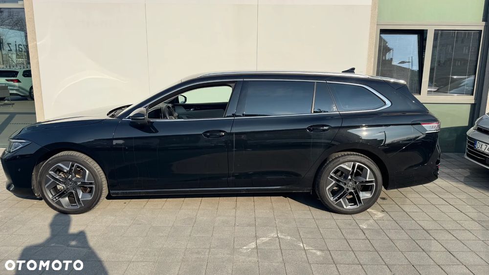 Volkswagen Passat - 5