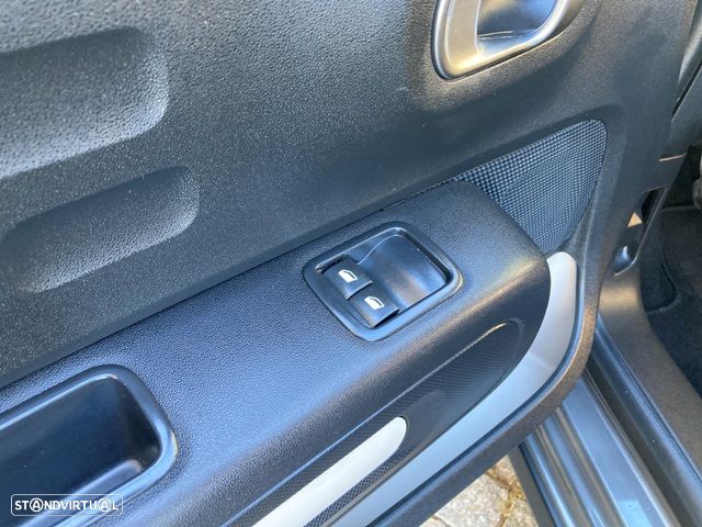 Citroën C3 1.2 PureTech C-Series - 26