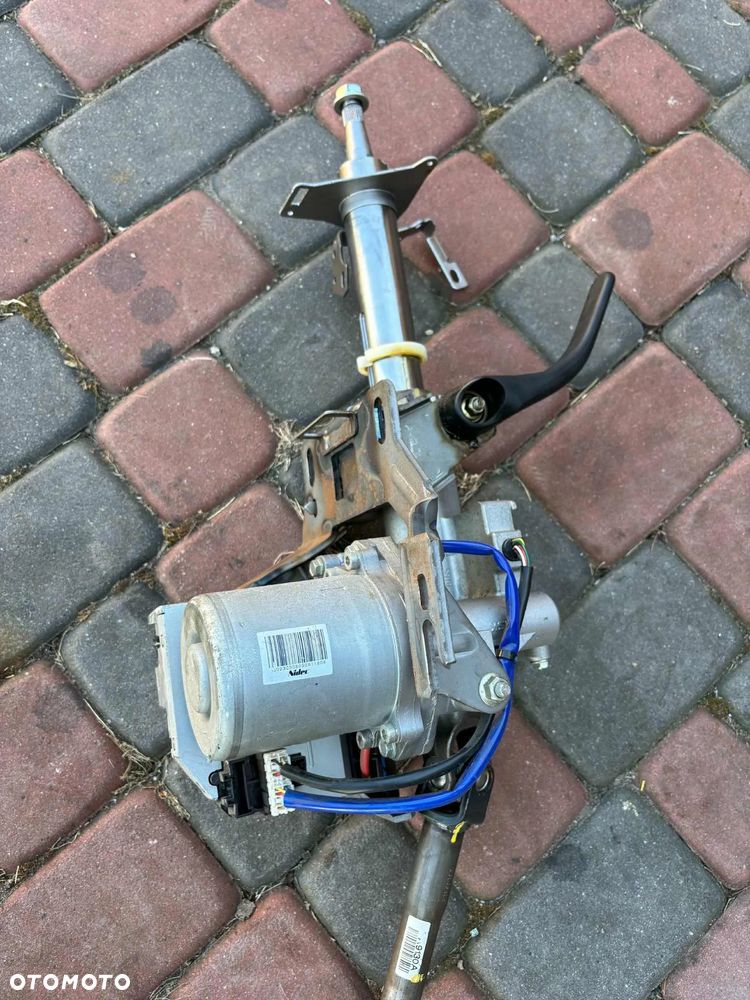 Nissan qashqai J10 2.0 benzyna (Wybrane części - OPIS) - 3