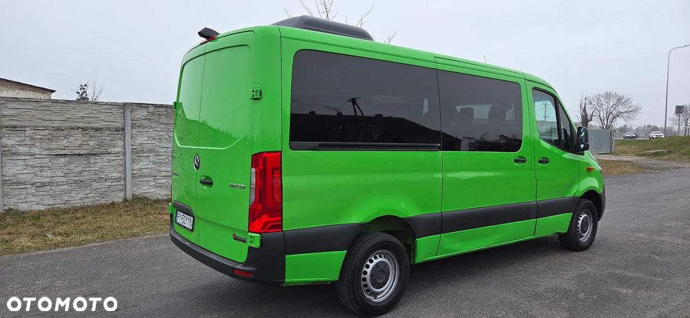 Mercedes-Benz Sprinter 907.221 - 4