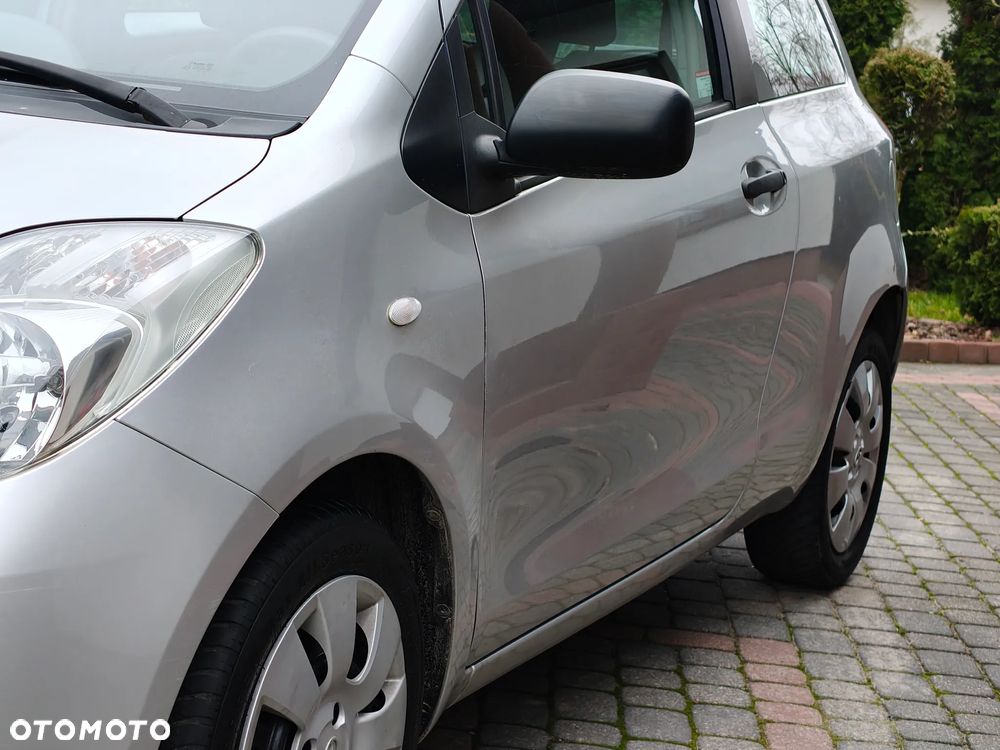 Toyota Yaris 1.3 Luna A/C - 10