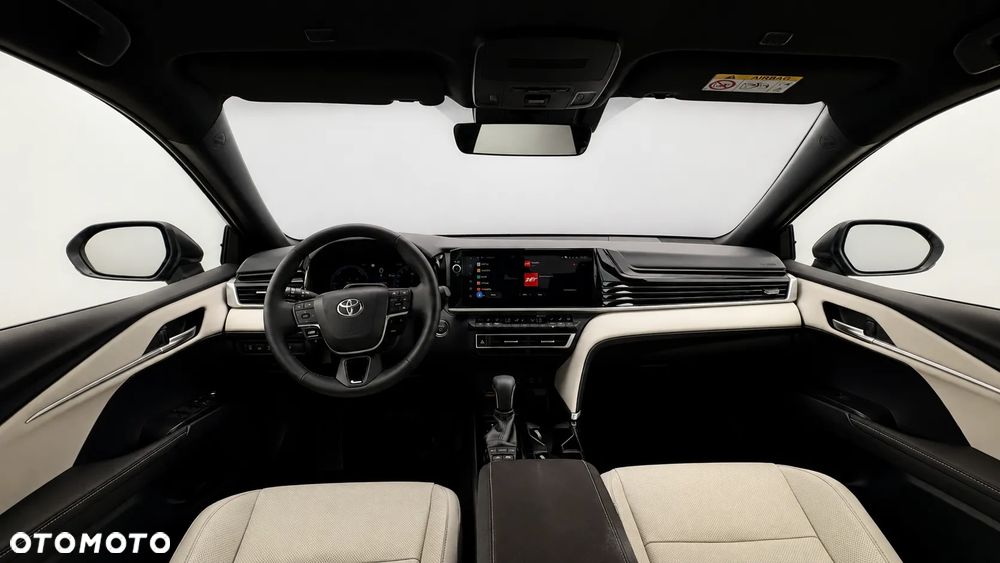Toyota Camry 2.5 Hybrid Dynamic Force Prestige e-CVT - 2