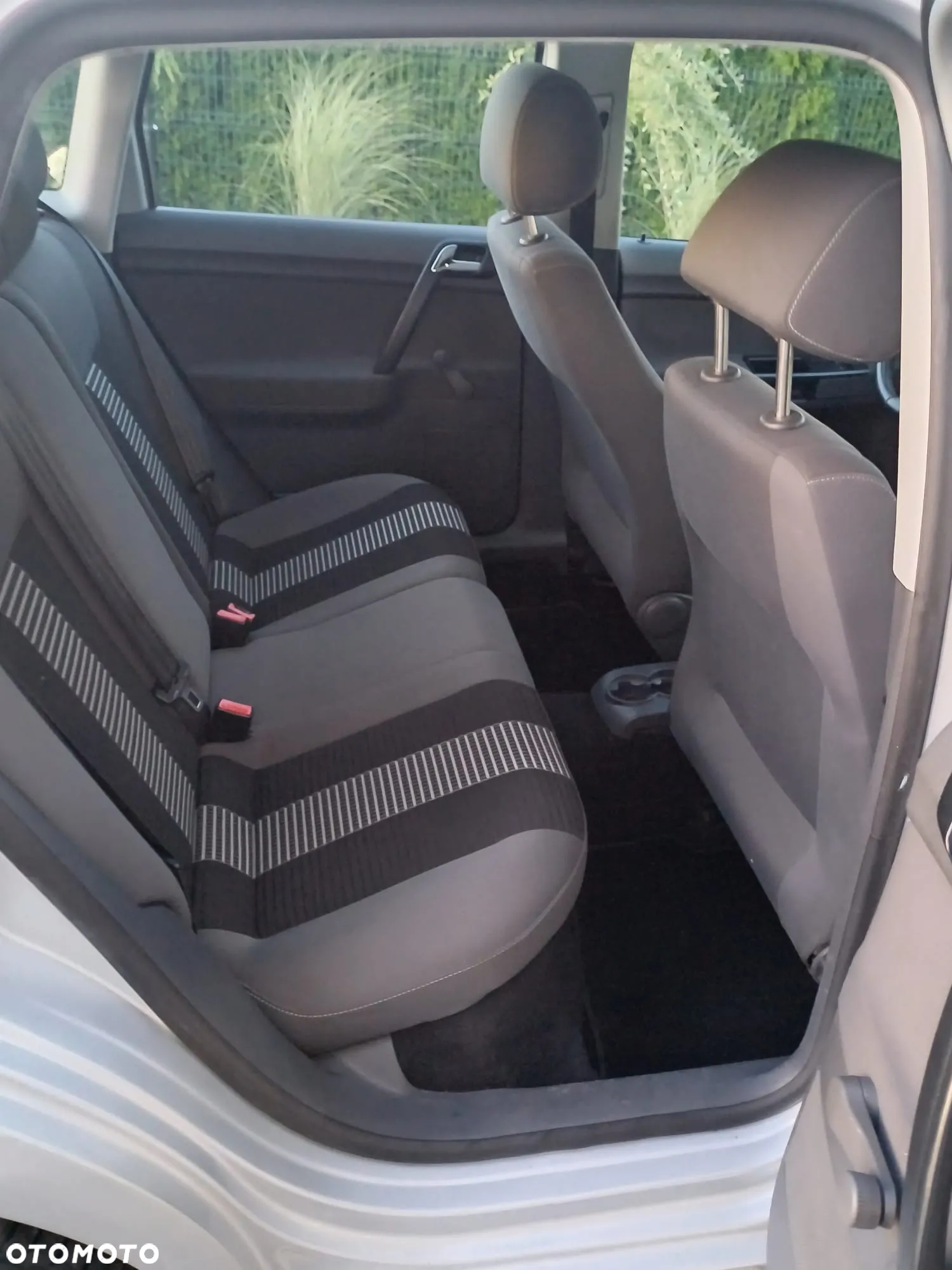Volkswagen Polo - 14