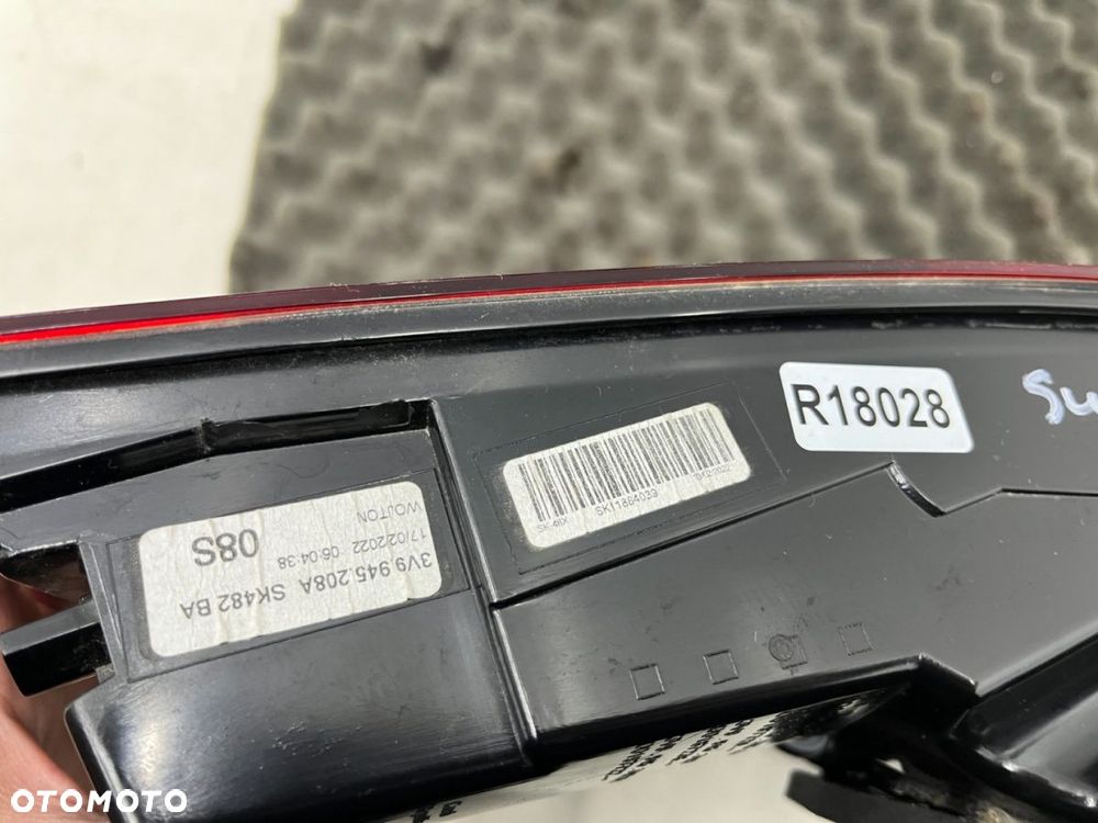 Lampa Skoda Superb 3 III 3v kombi 15-19r. PRAWA tylna w błotnik oryginalna prawy tył 3v9945208a - 14