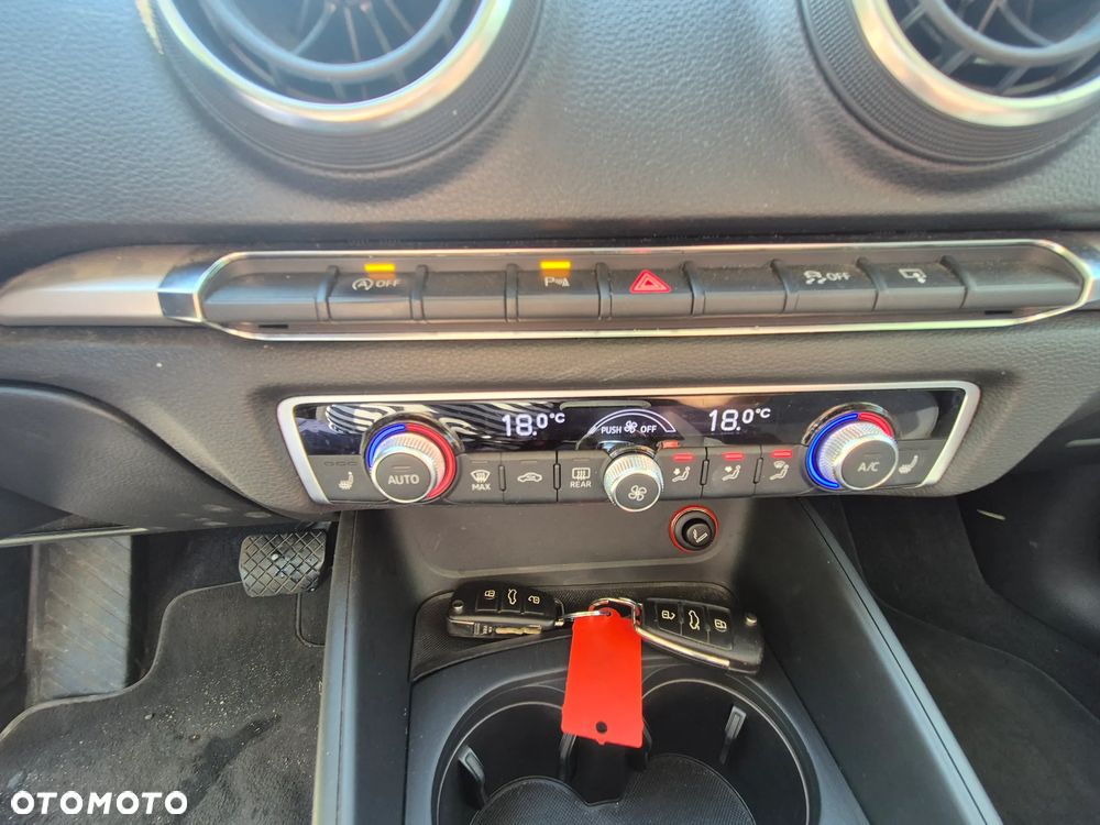Audi A3 Sportback - 15