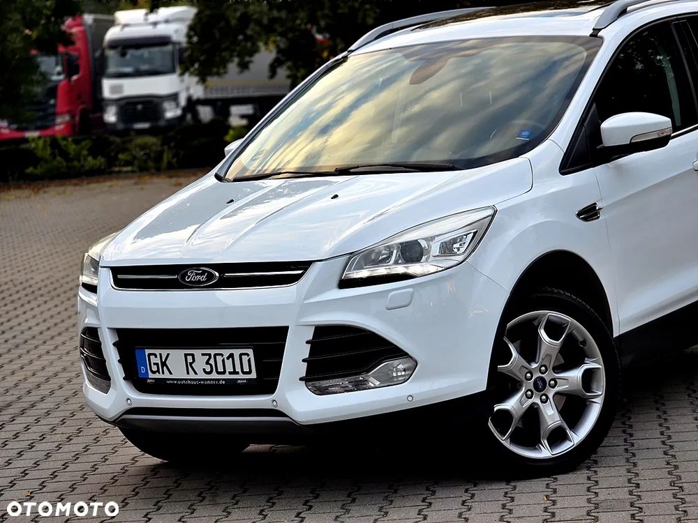 Ford Kuga 2.0 TDCi FWD Titanium Plus - 22