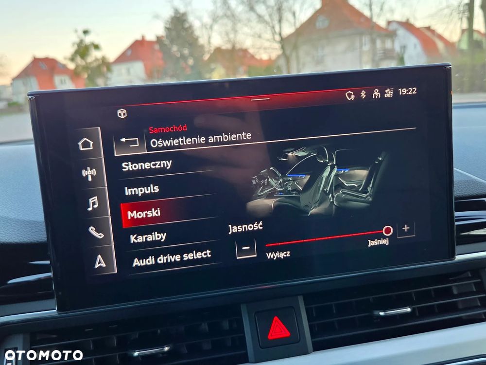 Audi A4 Avant 35 TFSI S tronic S line - 33