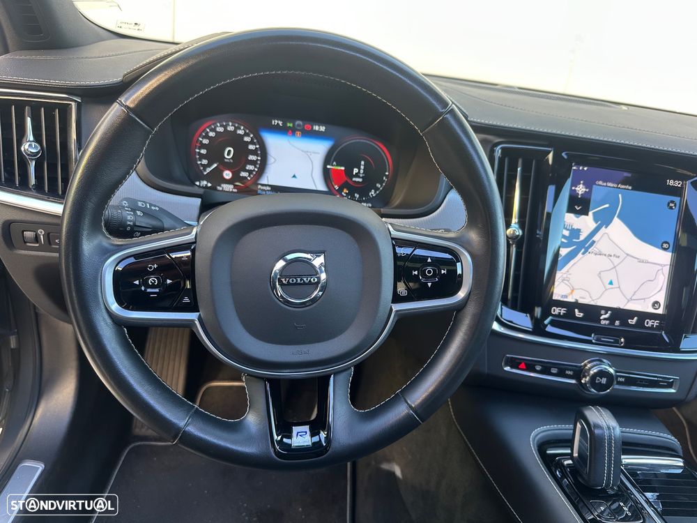 Volvo V90 2.0 T8 PHEV R-Design Expression AWD - 13