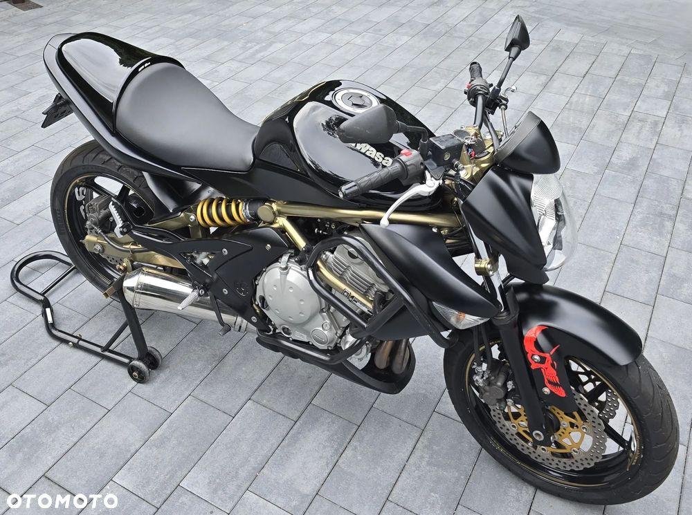 Kawasaki ER - 5