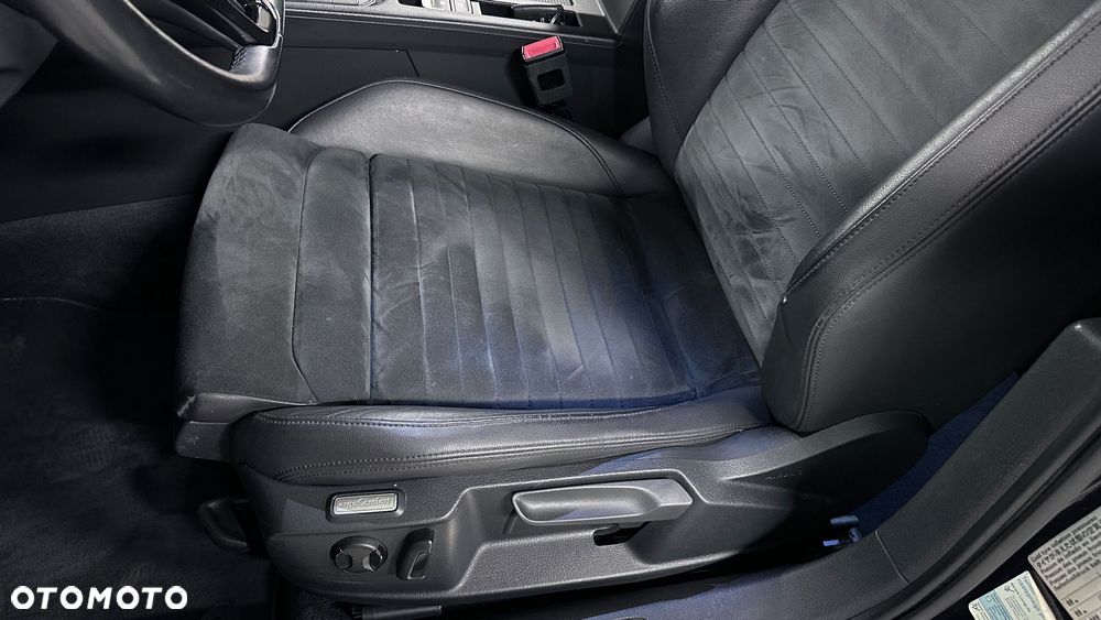 Volkswagen Passat 2.0 TDI SCR Highline DSG - 11