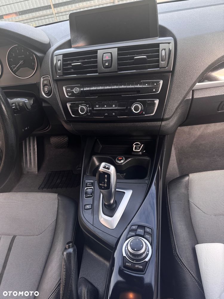 BMW Seria 1 116i - 20