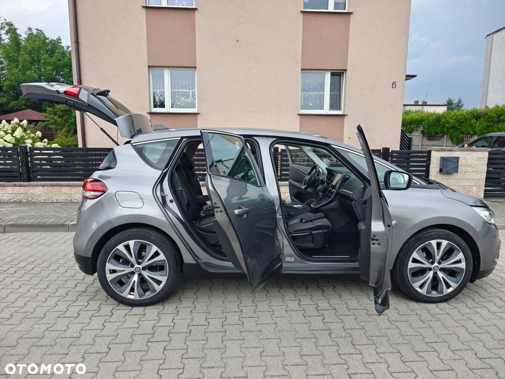 Renault Scenic - 13