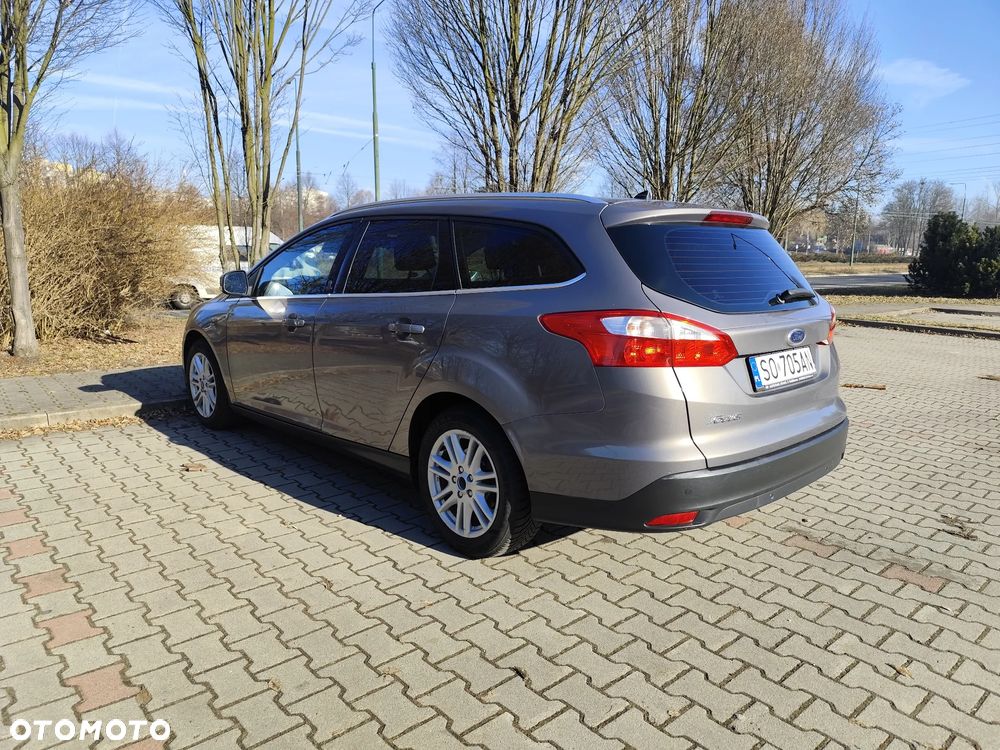 Ford Focus 1.6 TI-VCT Champions Edition - 4
