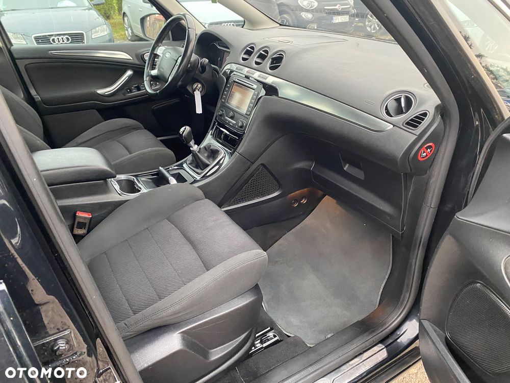 Ford S-Max 2.0 TDCi Titanium - 24