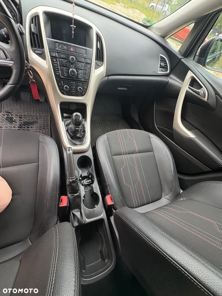Opel Astra IV 1.4 T Sport - 6