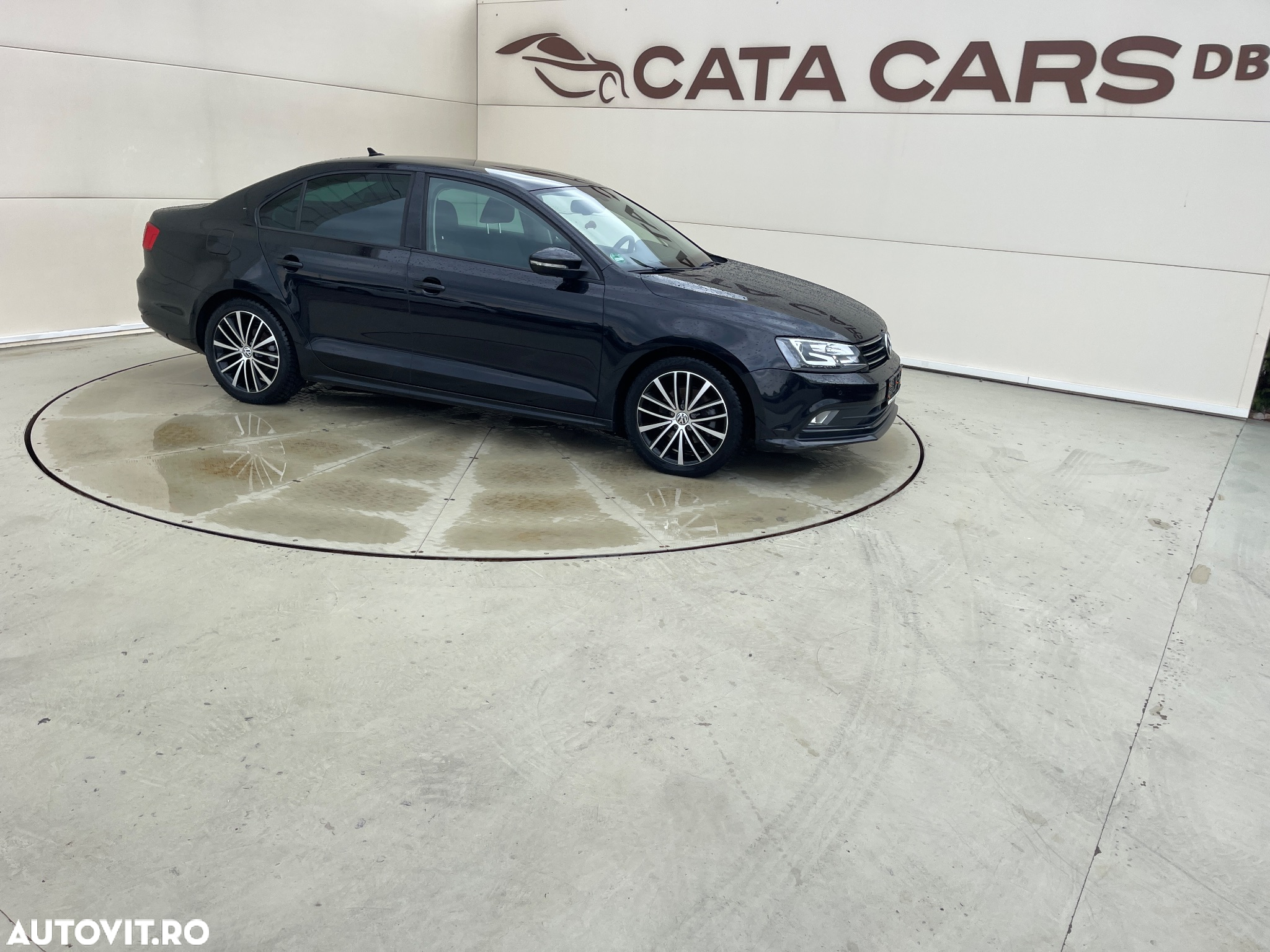 Volkswagen Jetta - 20