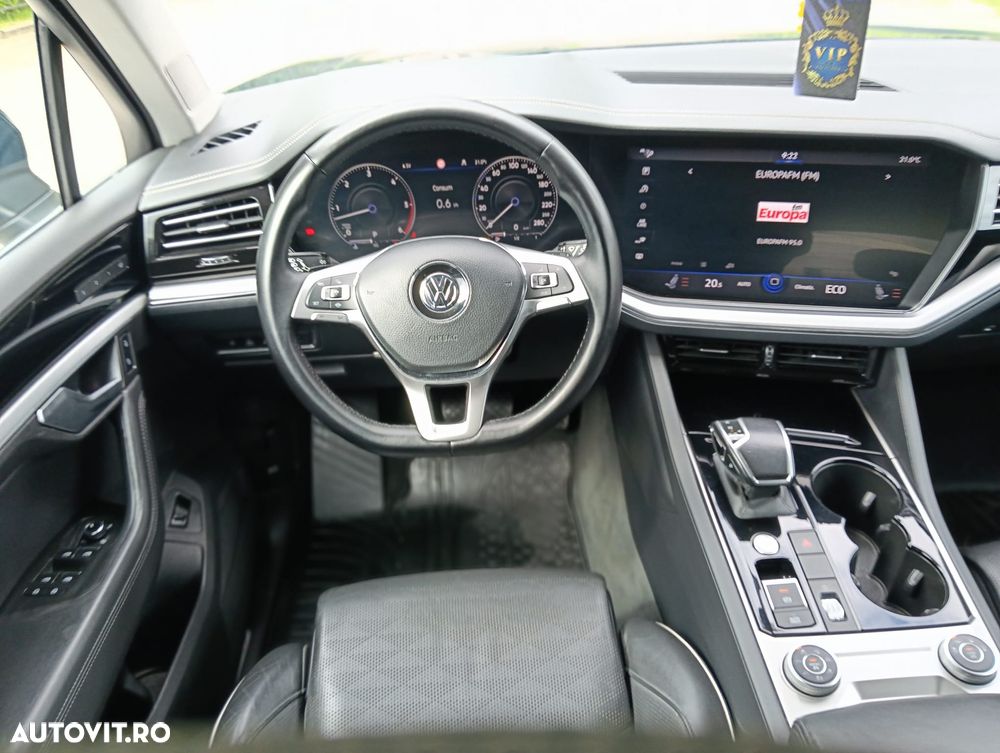 Volkswagen Touareg 3.0 V6 TDI 4Motion DPF Automatik Elegance - 14