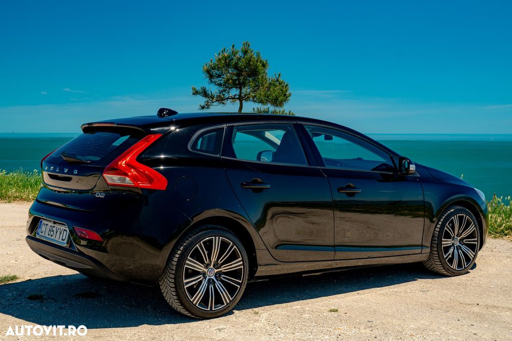 Volvo V40 D2 Aut. Momentum - 3