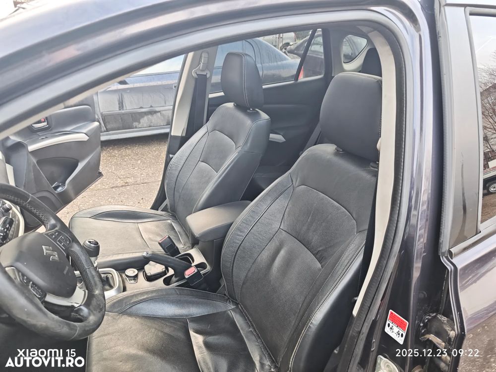Suzuki S-Cross 1.6 DDIS Allgrip Comfort+ - 9