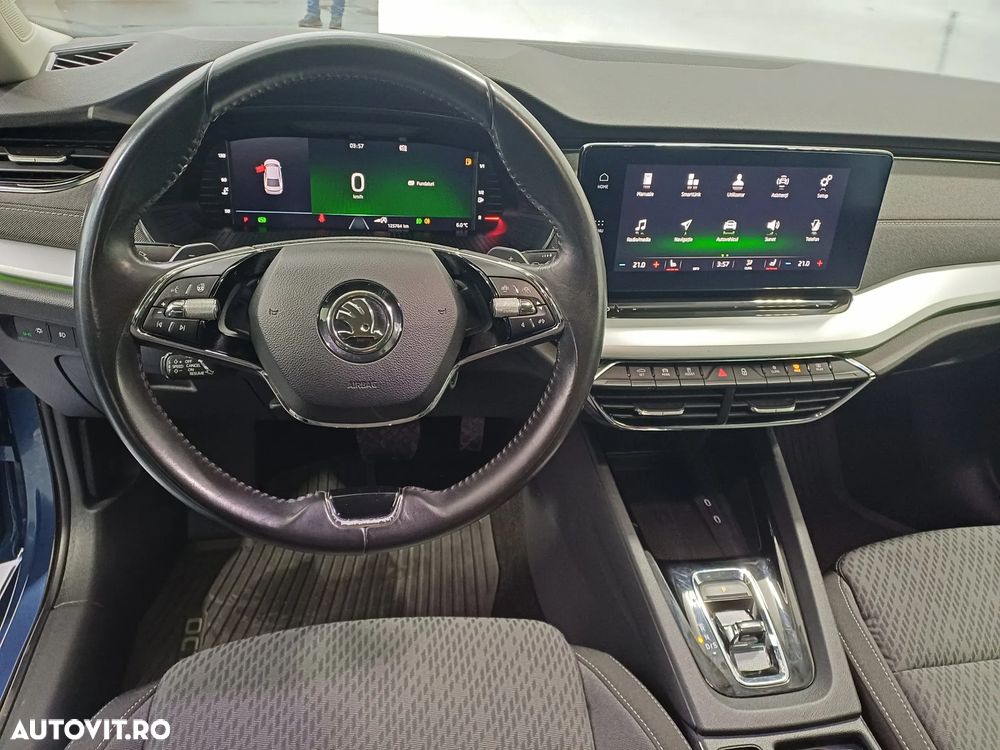 Skoda Octavia 2.0 TDI DSG Style - 6