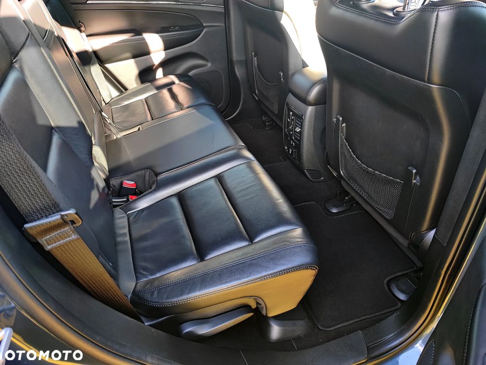 Jeep Grand Cherokee - 11