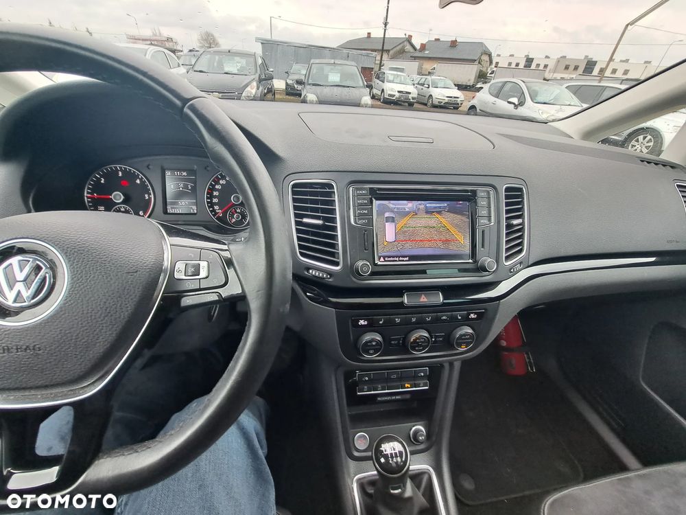 Volkswagen Sharan - 21