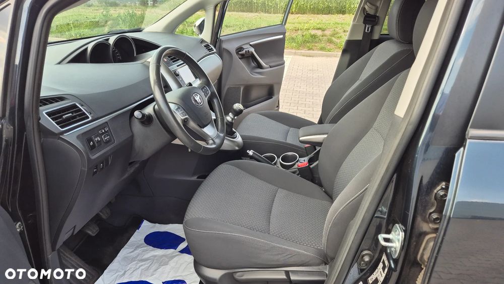 Toyota Verso 1.8 5-Sitzer Life - 6