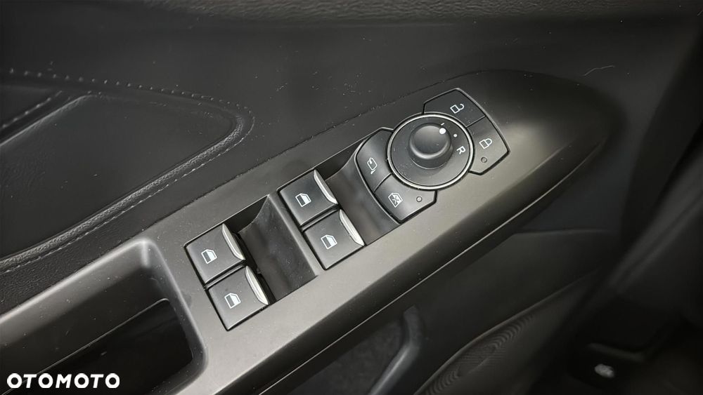 Ford Focus 1.0 EcoBoost mHEV Titanium X - 30