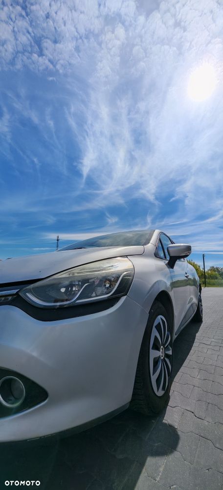 Renault Clio - 8