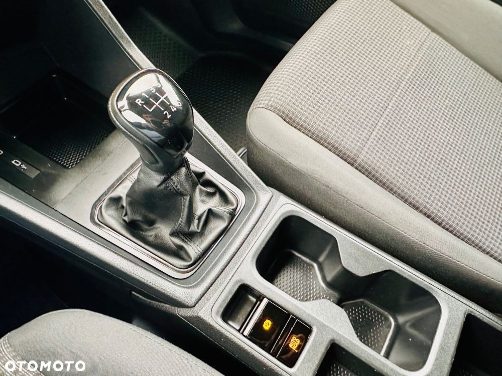 Volkswagen Caddy - 29