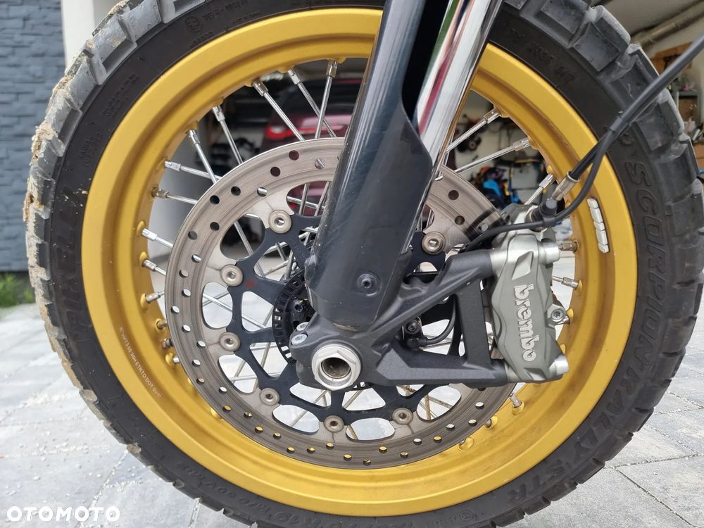 Ducati Scrambler - 10