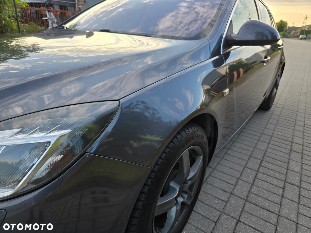 Opel Insignia 2.0 Turbo Cosmo - 4