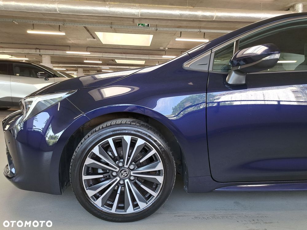 Toyota Corolla 1.8 Hybrid Style - 38