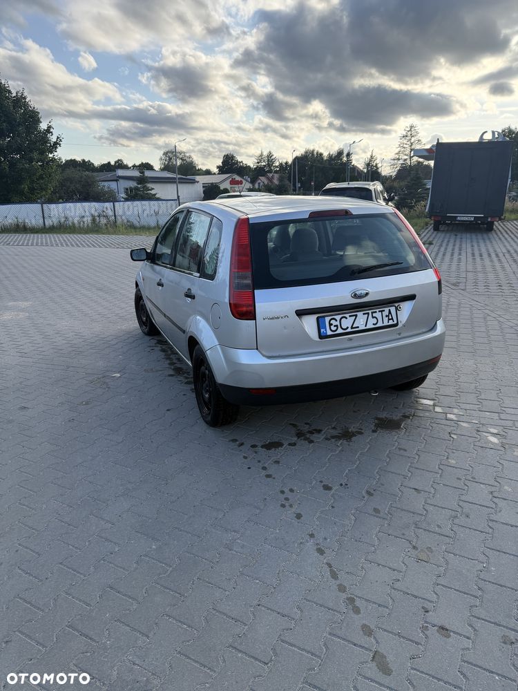 Ford Fiesta - 3
