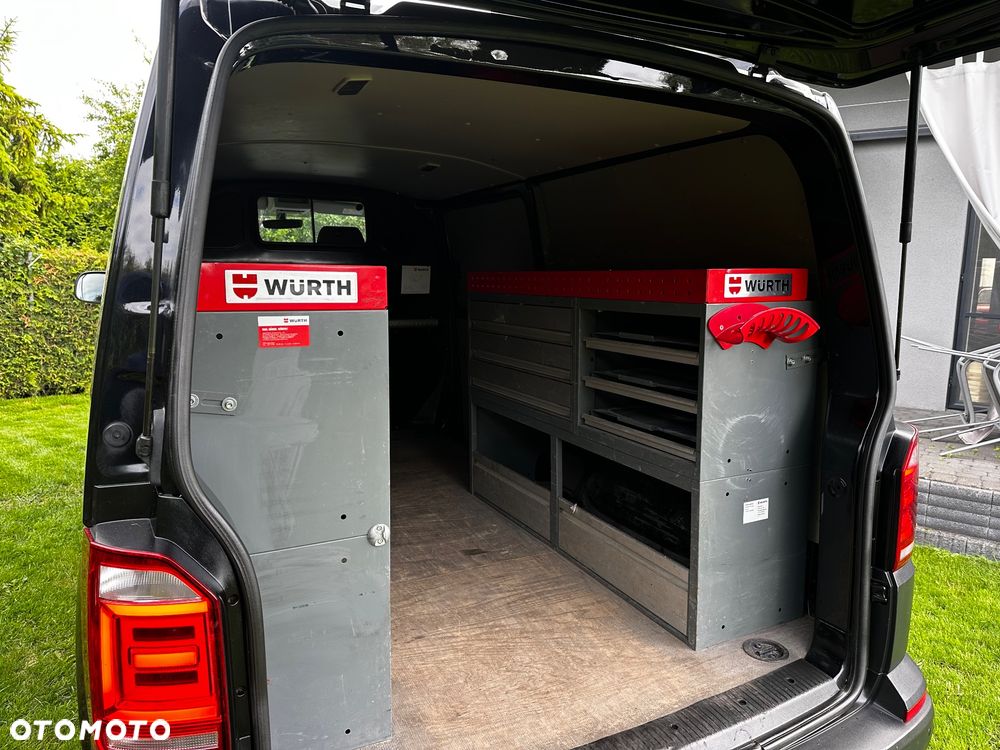 Volkswagen Transporter - 24
