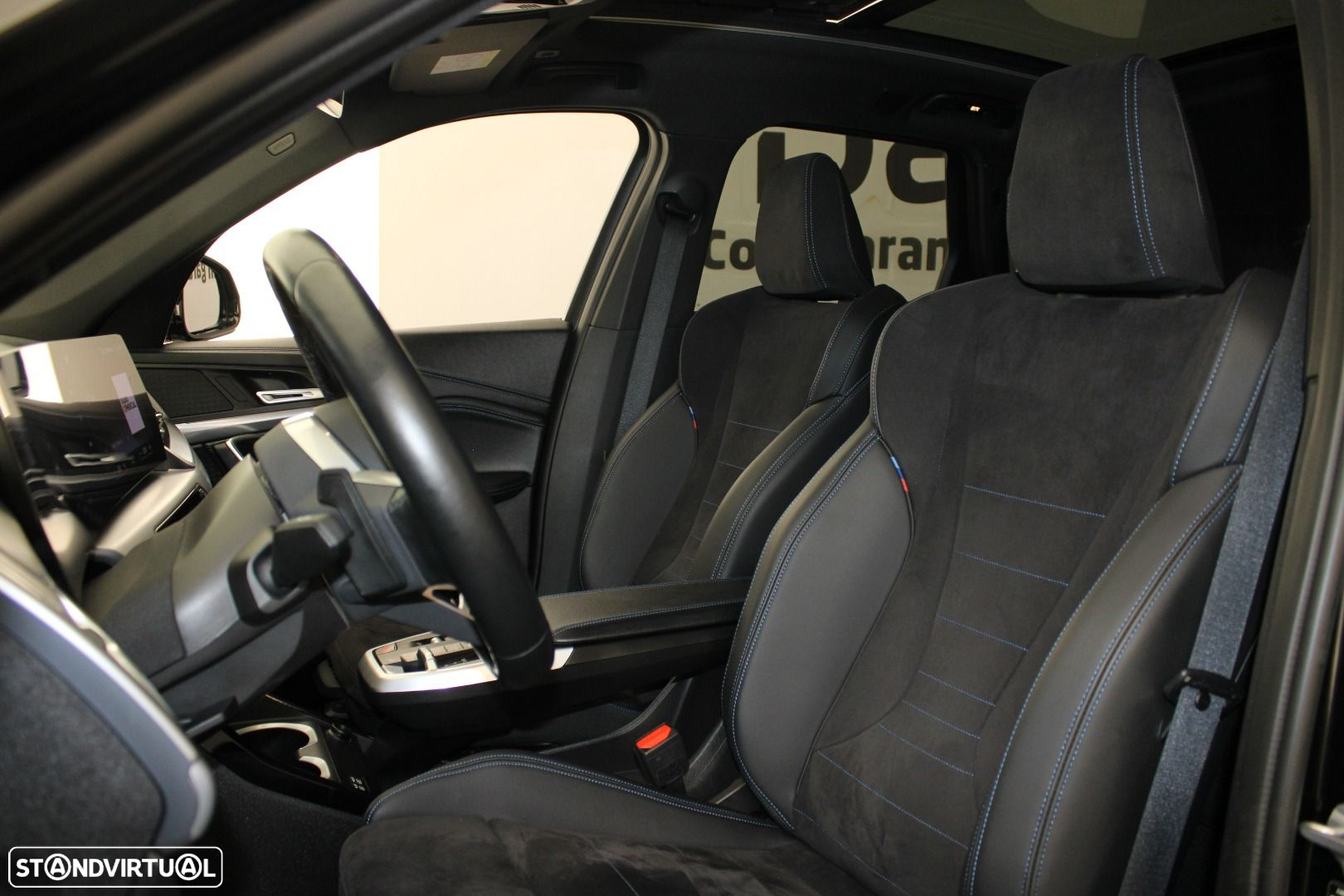 BMW iX1 xDrive30 Pack Desportivo M - 27