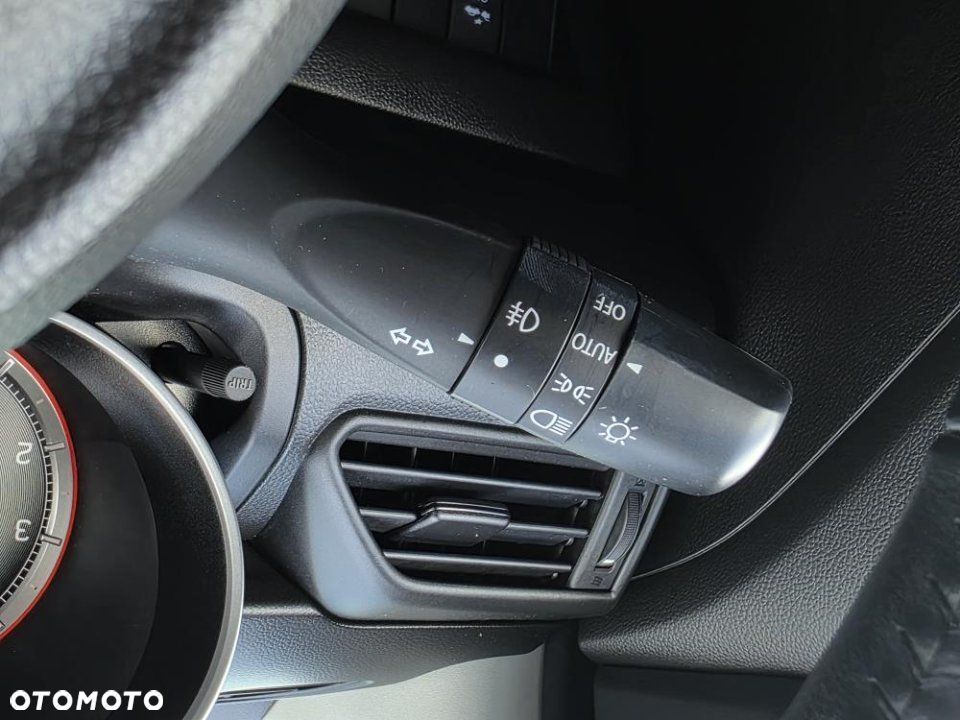 Suzuki Swift - 11