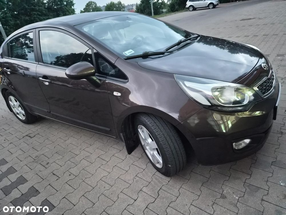Kia Rio 1.2 M - 1